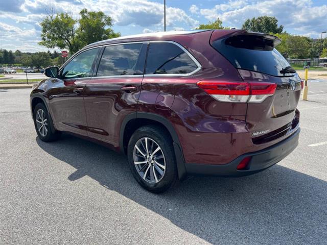 $19400 : 2017 Highlander XLE image 8