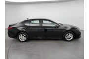 $28998 : Toyota Camry 2025 LE 4dr Sed thumbnail