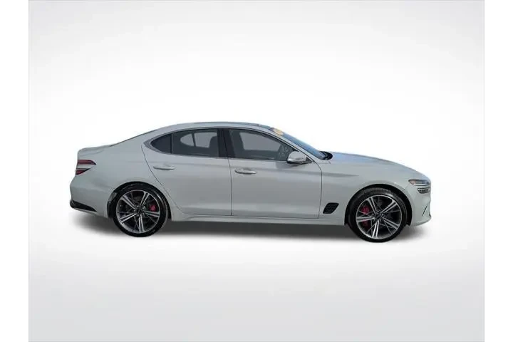 $35900 : Genesis G70 2025 AWD 2.5T St image 9