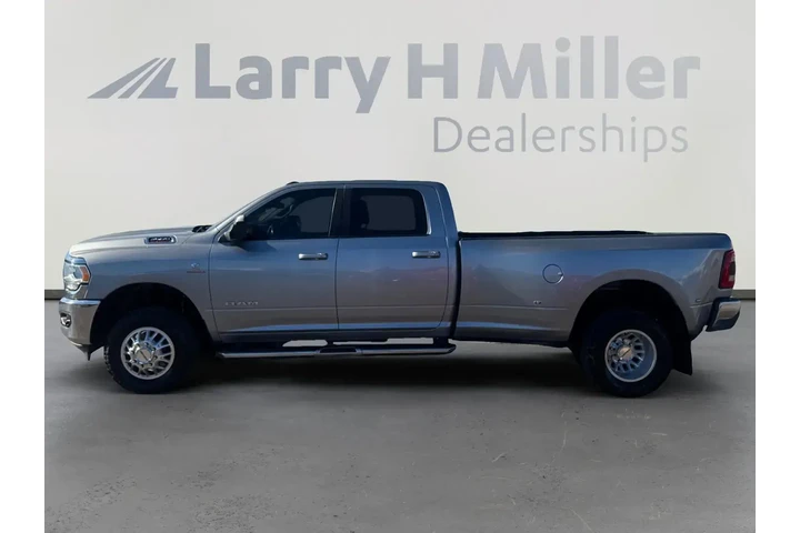 $35909 : Ram 3500 2021 4x4 Big Horn 4 image 2