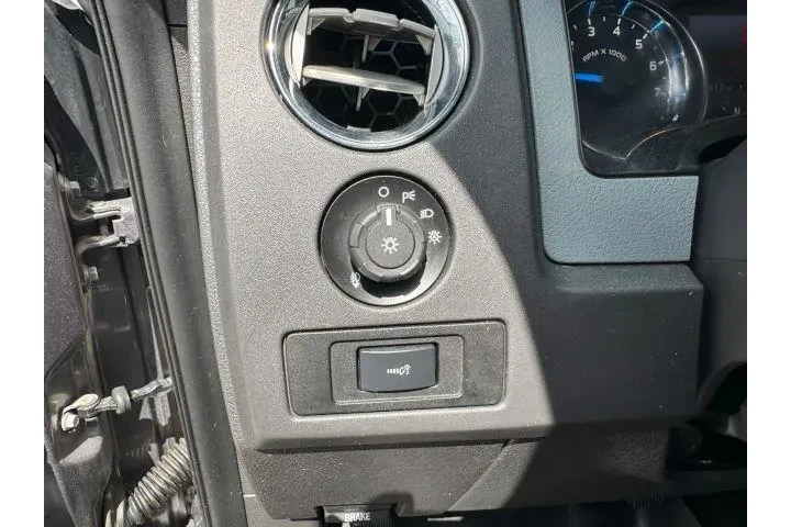 $12900 : Ford F-150 2013 4x2 King Ran image 10