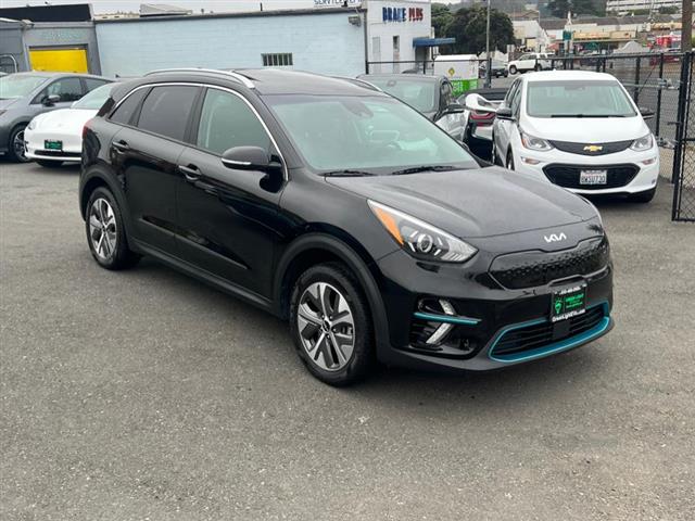 $24200 : Used 2022 Niro EV EX Premium image 3