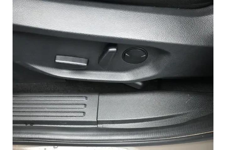 $36991 : Ford Ranger 2025 4x4 XLT 4dr image 7