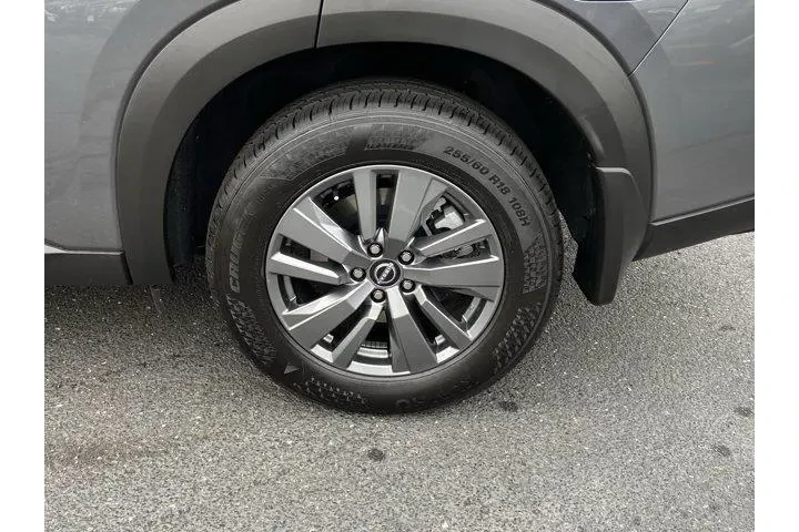 $33050 : Nissan Pathfinder 2025 SV 4d image 9