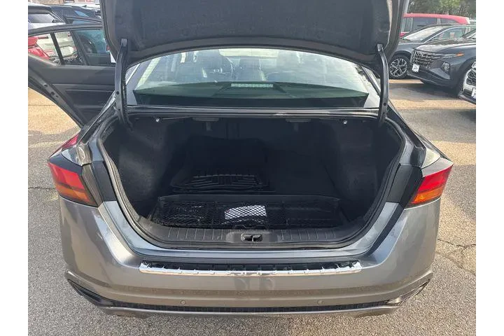 $17990 : Nissan Altima 2022 AWD 2.5 S image 9