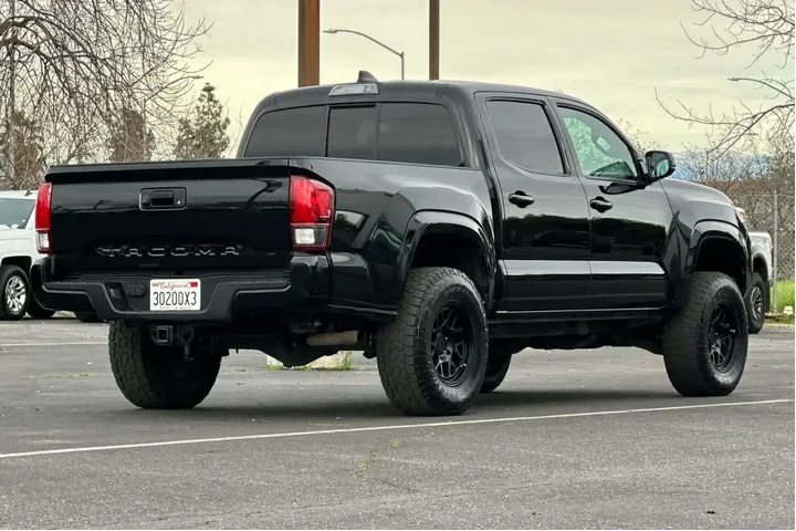 $32110 : Toyota Tacoma 2022 4x4 TRD P image 2