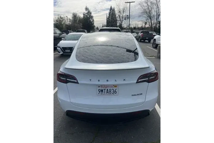 $36988 : Tesla Model Y 2024 AWD Perfo image 10