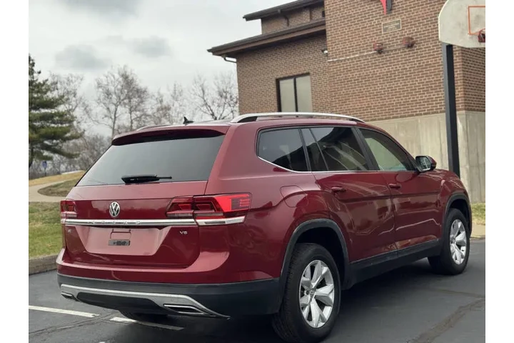 $8999 : 2018 Atlas V6 SE image 7