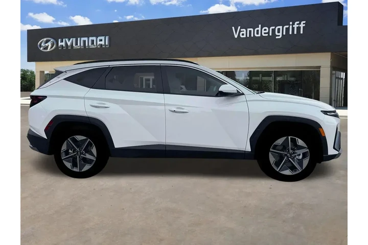 $30075 : Hyundai TUCSON 2026 SEL 4dr image 7