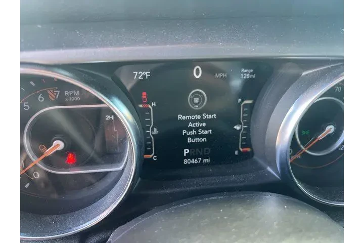 $26574 : Jeep Gladiator 2021 4x4 Spor image 2