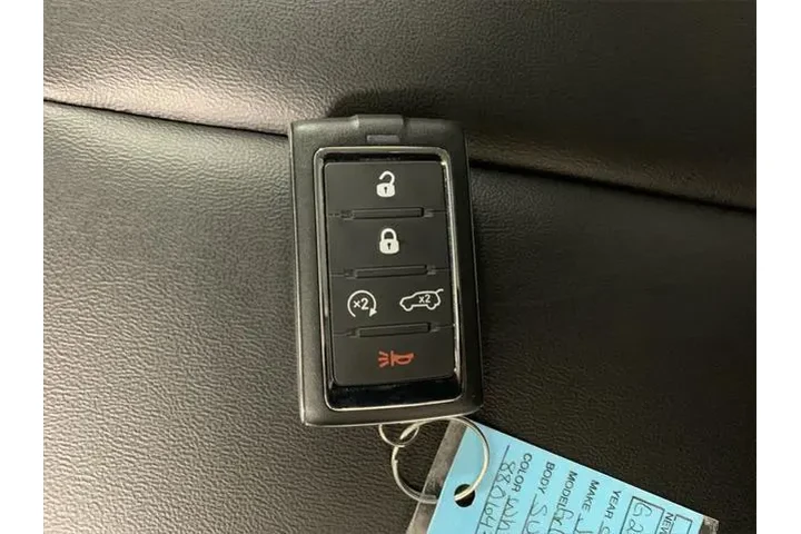 $39775 : Jeep Grand Cherokee 2023 4x4 image 4