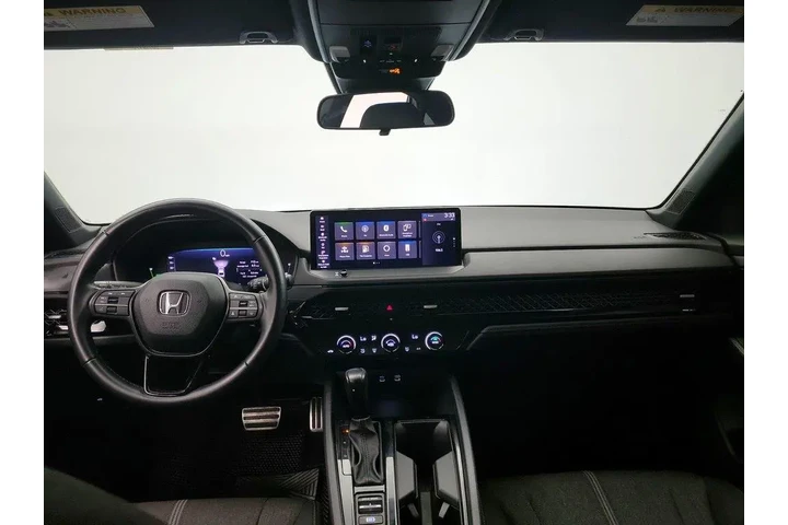 $28998 : Honda Accord Hybrid 2023 Spo image 9
