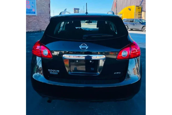 $6900 : 2014 Rogue Select S image 5