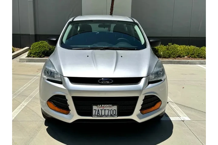 2014 Escape S FWD image 4