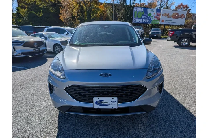 $20500 : Ford Escape 2022 AWD SE 4dr image 9