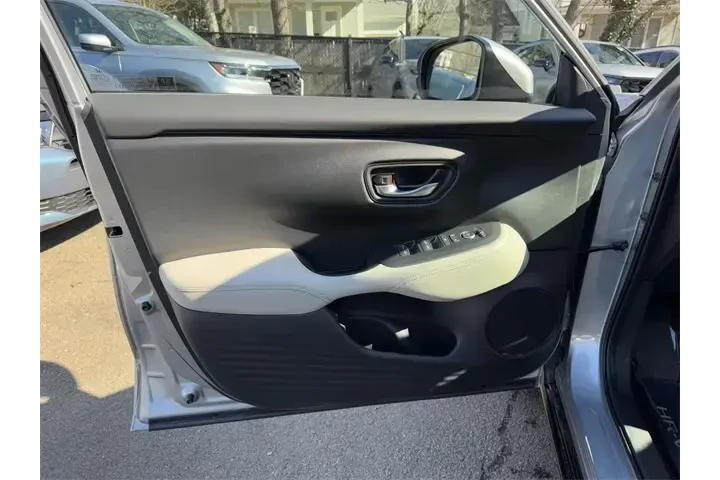 $28890 : Honda HR-V 2025 AWD EX-L 4dr image 8