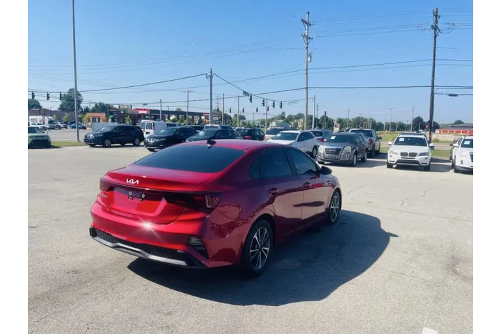 $14850 : 2024 Forte LXS image 7