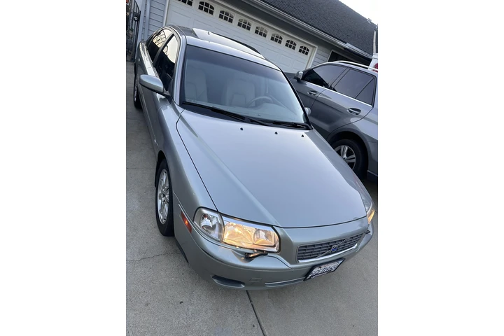 $2350 : Volvo S80 image 2