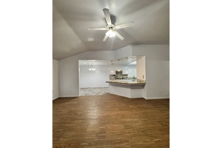 $1050 : Newly steel microwave home image 4