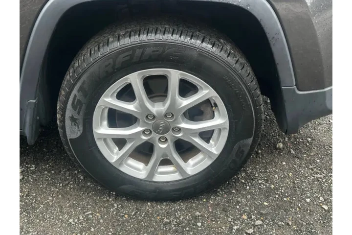 $8990 : 2015 Cherokee Latitude image 8