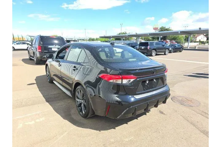 $29900 : Toyota Corolla 2026 SE 4dr S image 4