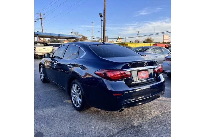 $15495 : 2018 Q70 3.7 Luxe image 9