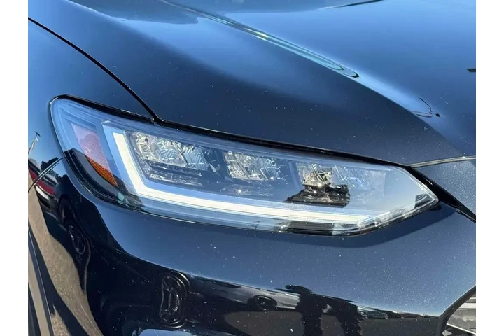 $21995 : Honda HR-V 2024 LX 4dr Cross image 9