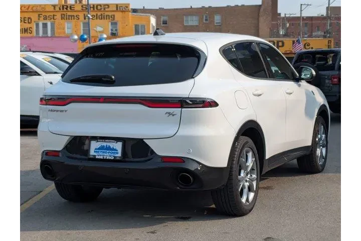 $21588 : Dodge Hornet 2024 AWD R/T 4d image 4