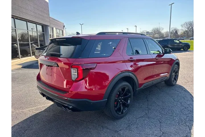 $39985 : Ford Explorer 2023 AWD ST 4d image 7