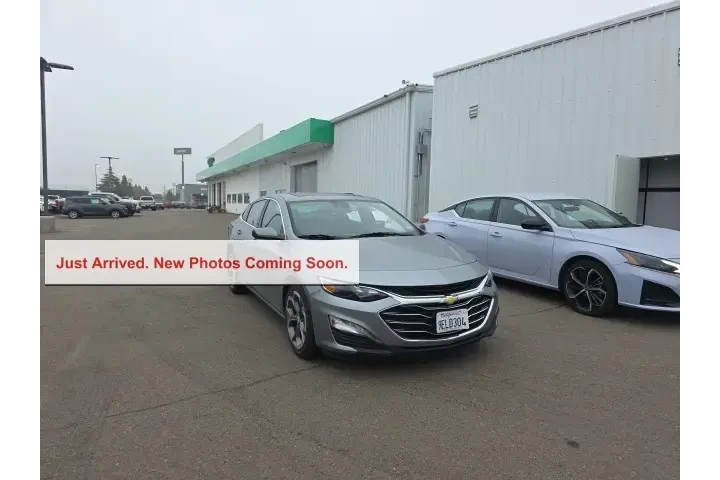 $17600 : Chevrolet Malibu 2023 LT 4dr image 1