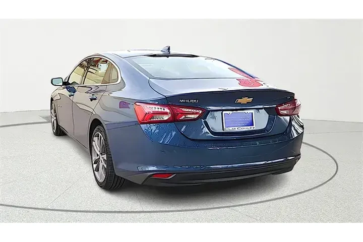 $20679 : Chevrolet Malibu 2024 LT 4dr image 6