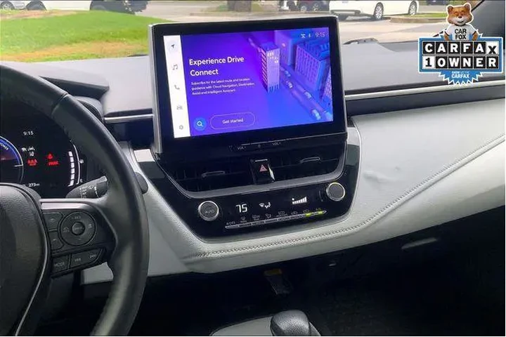 $26985 : Toyota Corolla Hybrid 2025 S image 6