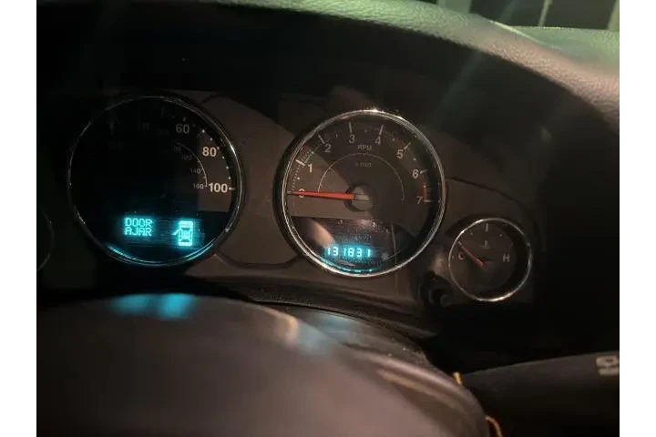 $13770 : Jeep Wrangler Unlimited 2013 image 7