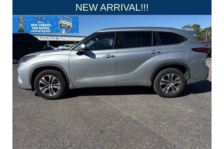 $24895 : Toyota Highlander 2021 XLE 4 image 1