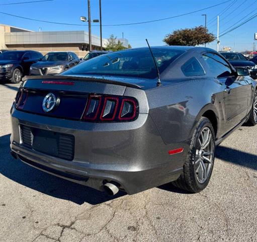 $8900 : 2013 Mustang V6 Premium image 6