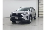 $30998 : Toyota RAV4 2022 AWD XLE 4dr thumbnail