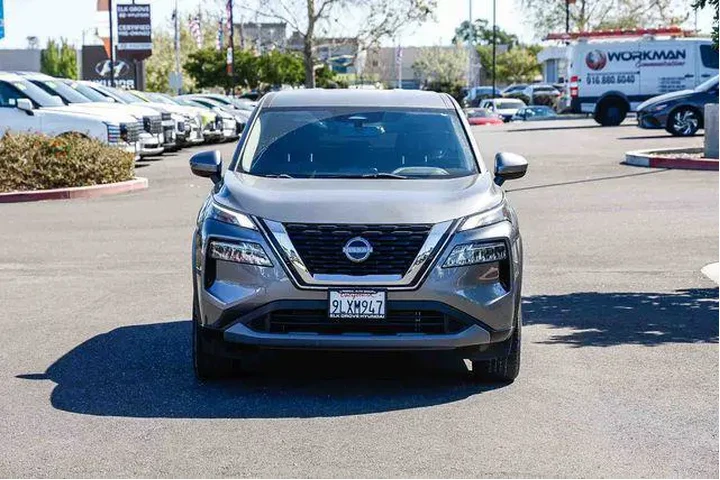 $21991 : Nissan Rogue 2023 SV 4dr Cro image 7