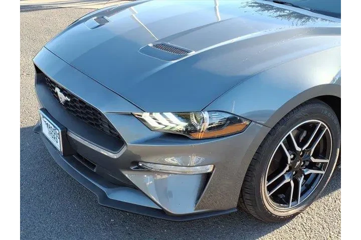 $22900 : Ford Mustang 2023 EcoBoost 2 image 10