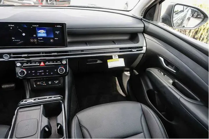 $33683 : Hyundai TUCSON Hybrid 2025 A image 5