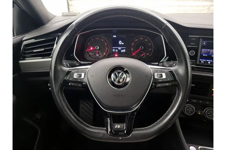$17998 : Volkswagen Jetta 2021 R-Line image 10