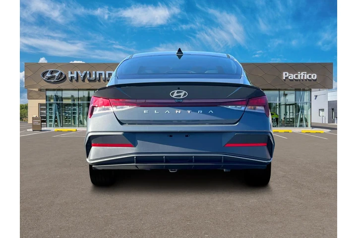 $23249 : Hyundai ELANTRA 2025 SEL Spo image 6