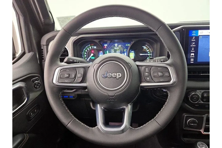 $35998 : Jeep Wrangler 2025 4x4 Sahar image 10