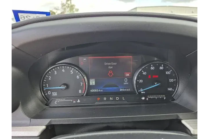 $28591 : Ford Explorer 2023 XLT 4dr S image 6