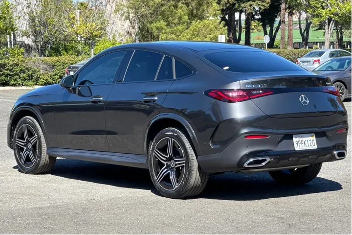 Mercedes-Benz GLC 2024 AWD G image 5