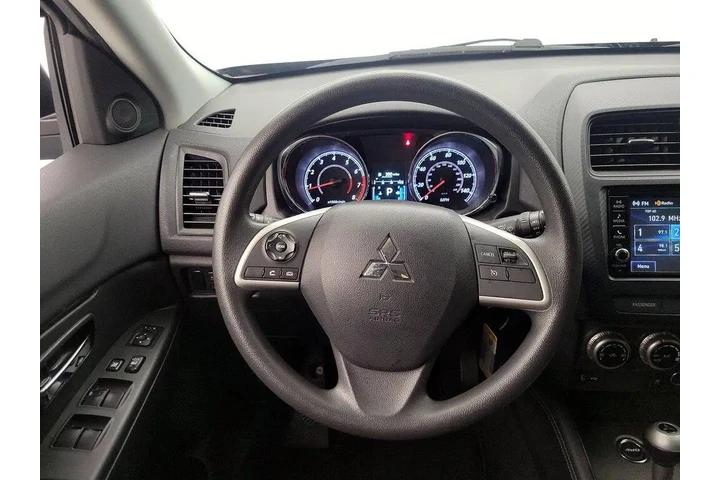 $20998 : Mitsubishi Outlander Sport 2 image 10