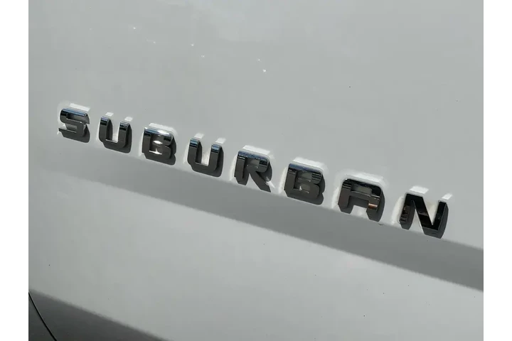 $17985 : Chevrolet Suburban 2018 4x4 image 10