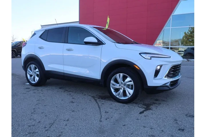 $20777 : Buick Encore GX 2025 AWD Pre image 2