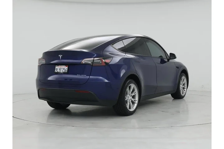 $36998 : Tesla Model Y 2024 AWD Long image 8