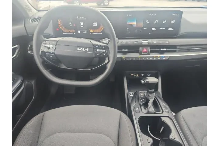 $22298 : Kia K4 2025 LXS 4dr Sedan image 10