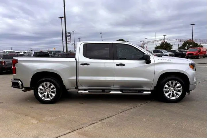 $31977 : Chevrolet Silverado 1500 202 image 5